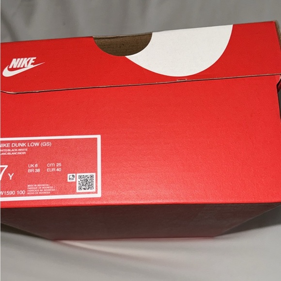 Panda dunks - Picture 2 of 2